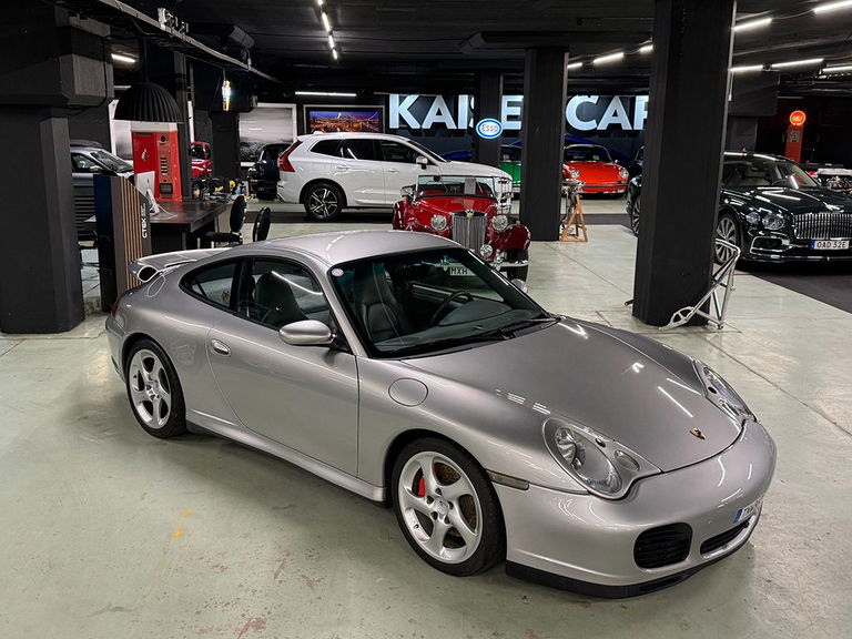Porsche 996 Carrera 4S