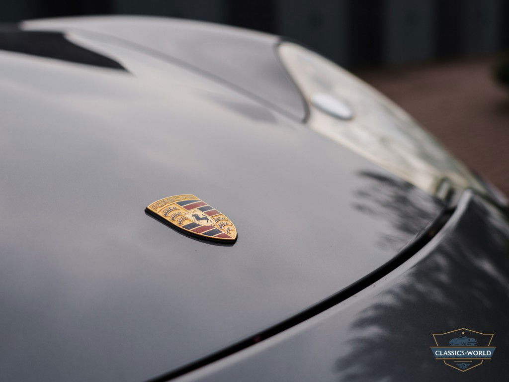 Porsche 996 Carrera 4