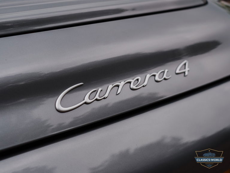 Porsche 996 Carrera 4