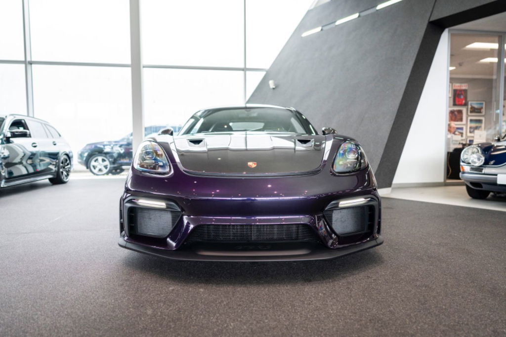 Porsche 718 Cayman GT4 RS