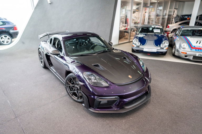 Porsche 718 Cayman GT4 RS