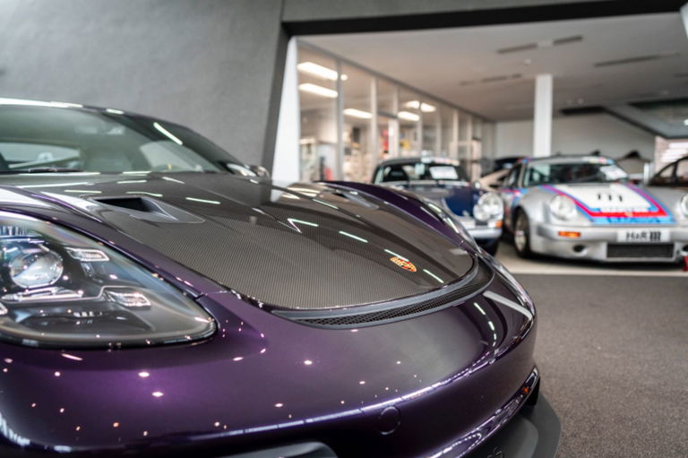 2024-porsche-718-gt4rs