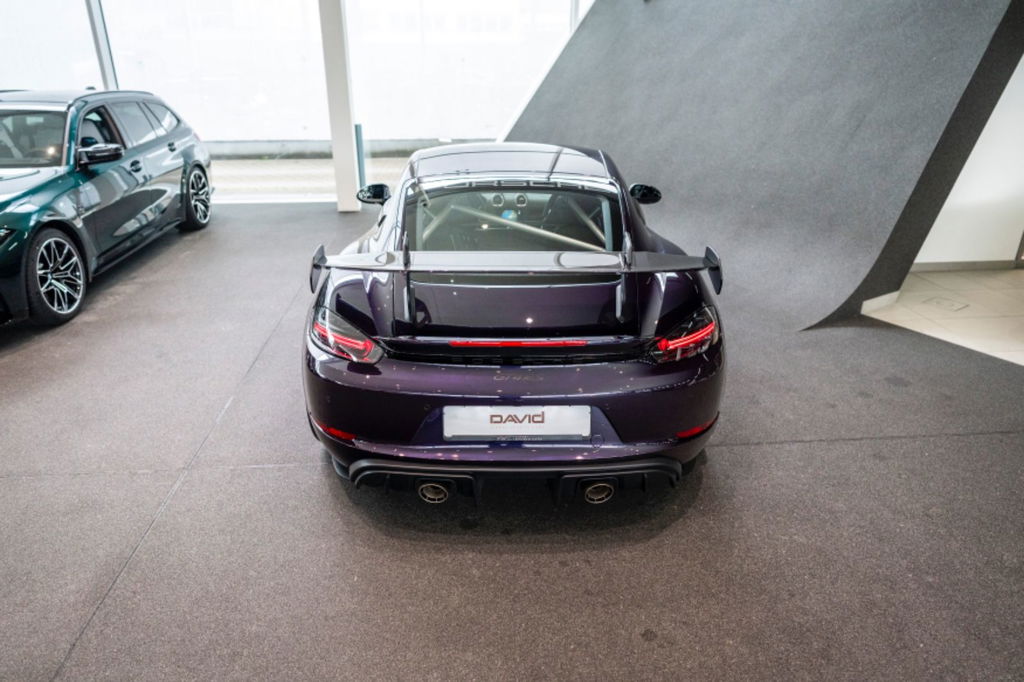 Porsche 718 Cayman GT4 RS