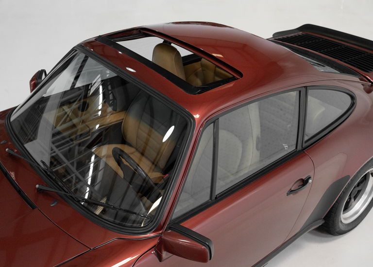 Porsche 911 Carrera 3.2 (US)