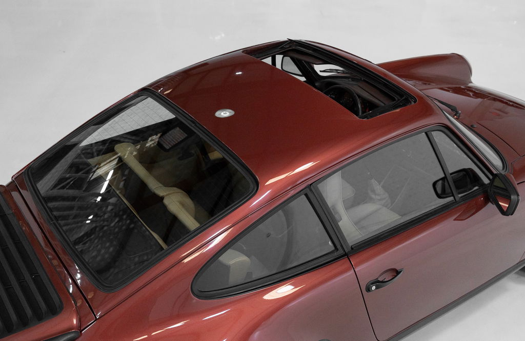 Porsche 911 Carrera 3.2 (US)