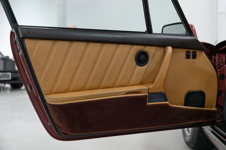 Porsche 911 Carrera 3.2 (US)