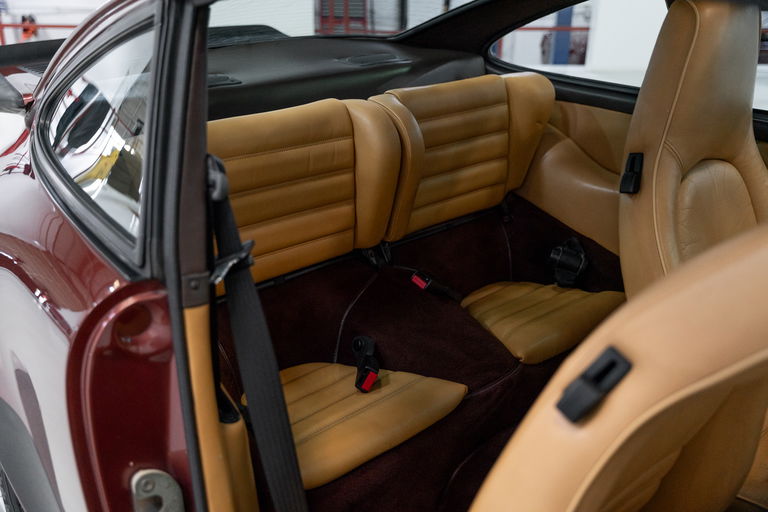 Porsche 911 Carrera 3.2 (US)