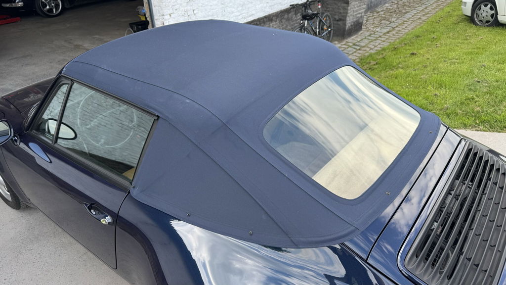 Porsche 993 Carrera 4