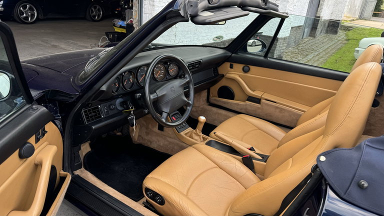 Porsche 993 Carrera 4