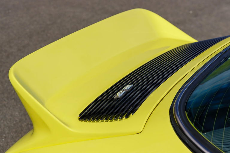 Porsche 911 Carrera 2,7