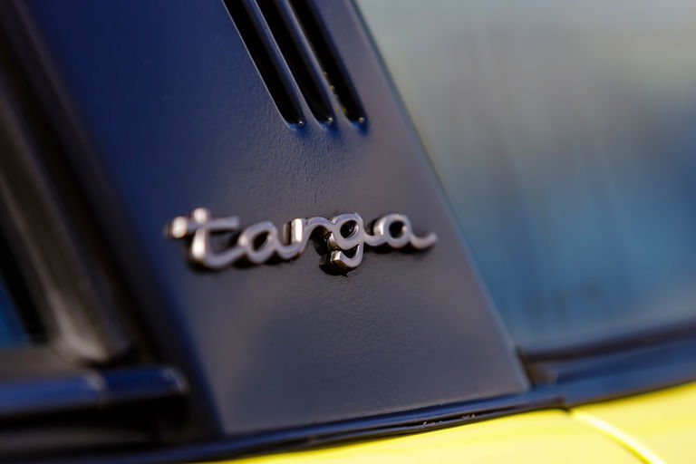 Porsche 911 Carrera 2,7