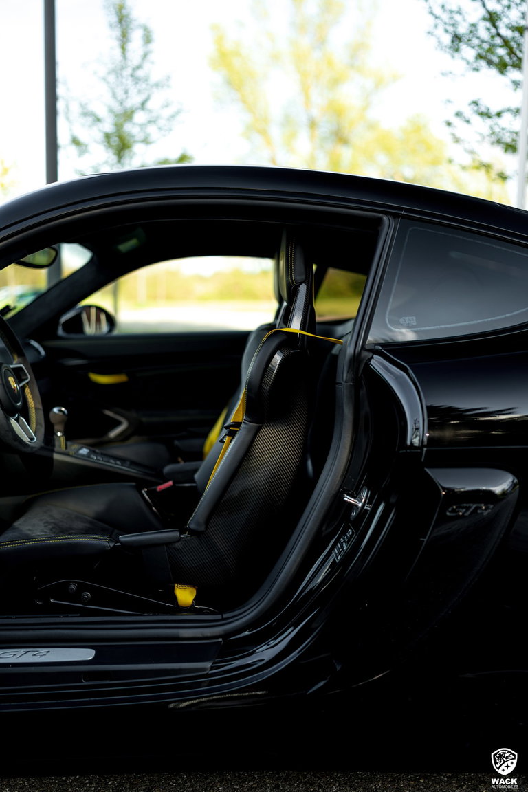 Porsche 981 Cayman GT4