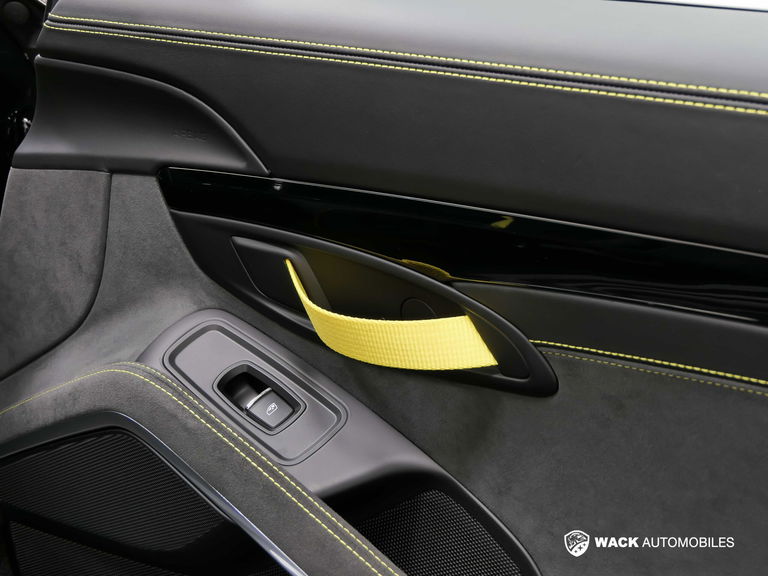 Porsche 981 Cayman GT4