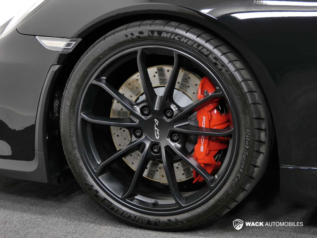 Porsche 981 Cayman GT4