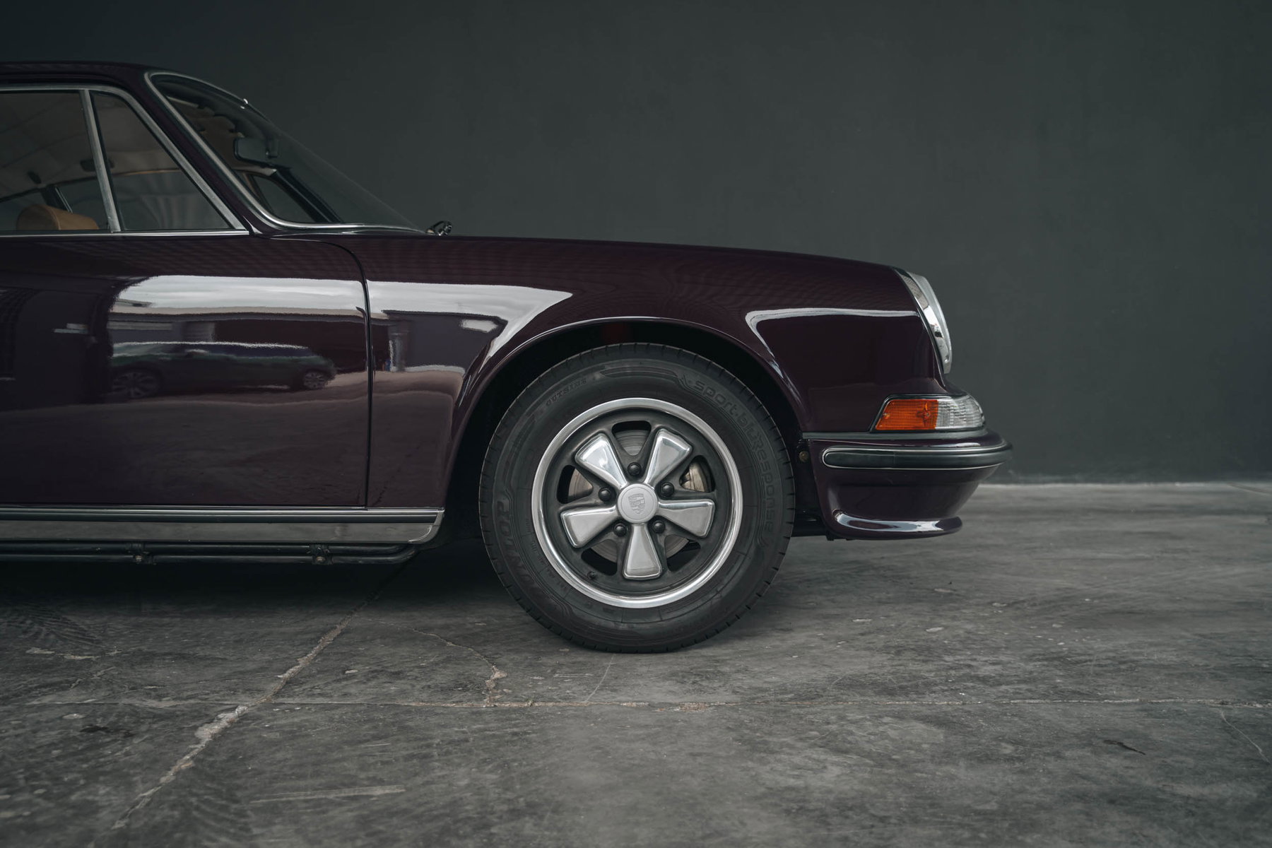 Porsche 911 S (F-Modell) 1973 - elferspot.com - Marketplace for