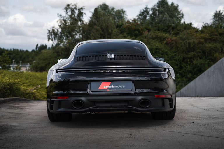 Porsche 992 Carrera GTS