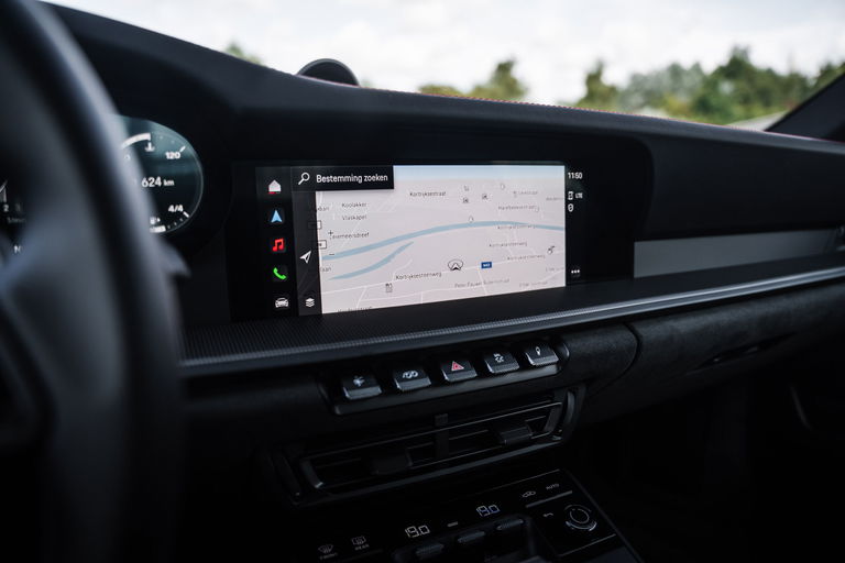 Porsche 992 Carrera GTS