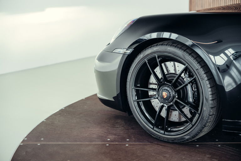 Porsche 992 Carrera GTS