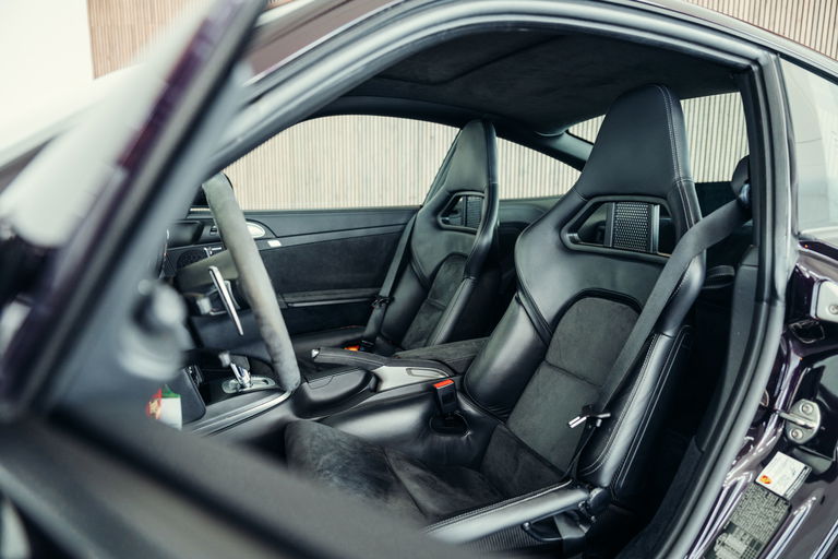 Porsche 997.2 Carrera GTS