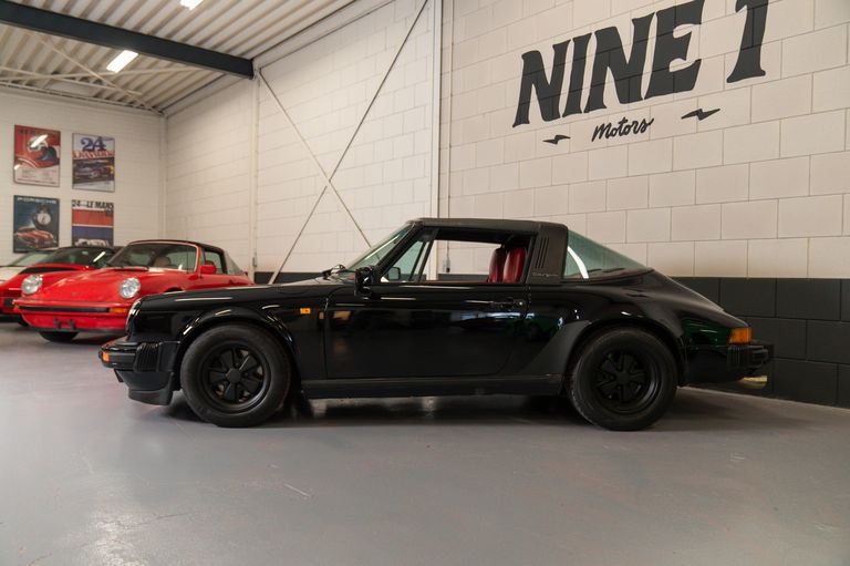 Porsche 911 Carrera 3.2