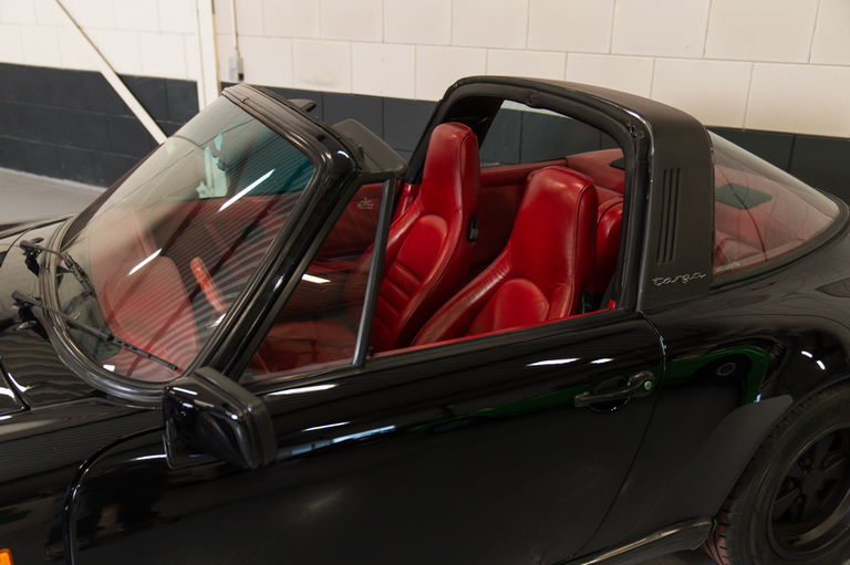 Porsche 911 Carrera 3.2