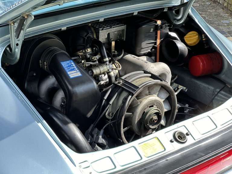 Porsche 911 Carrera 3.2