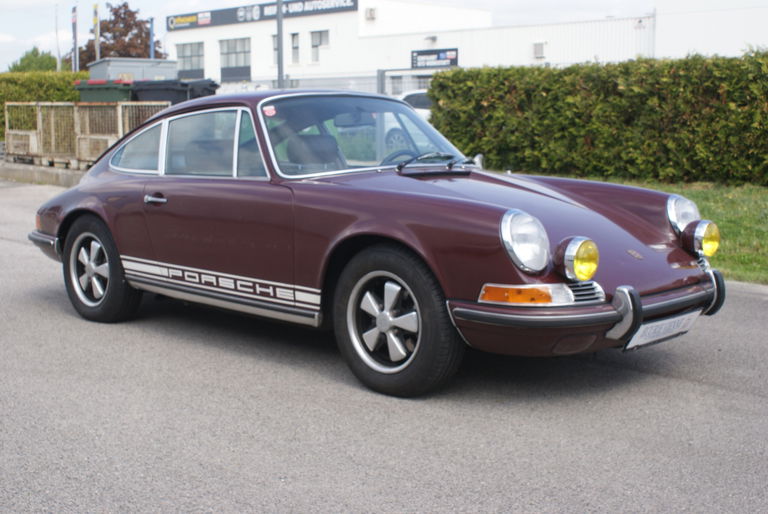 Porsche 911 E