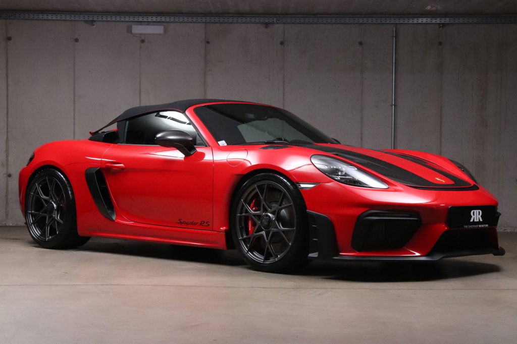 Porsche 718 Spyder RS