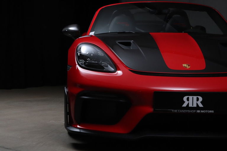 Porsche 718 Spyder RS