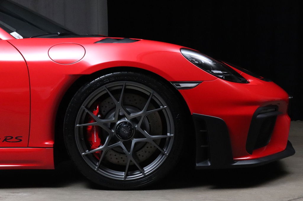 Porsche 718 Spyder RS