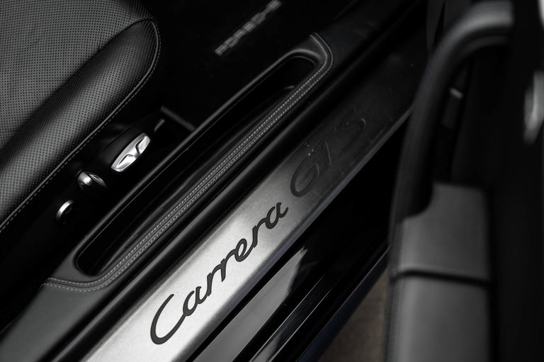 Porsche 997.2 Carrera GTS