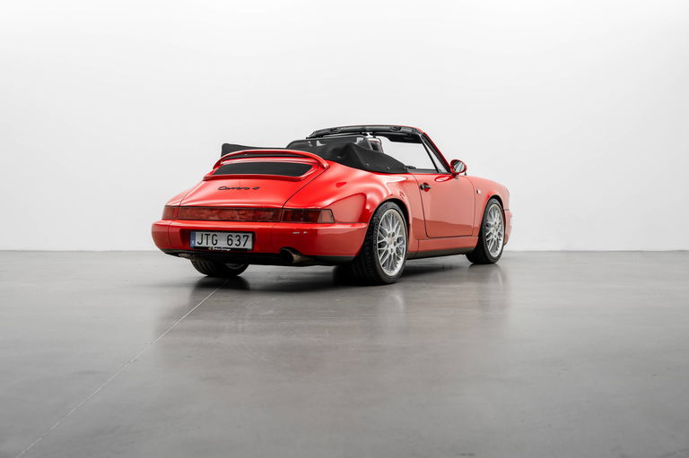 Porsche 964 Carrera 4