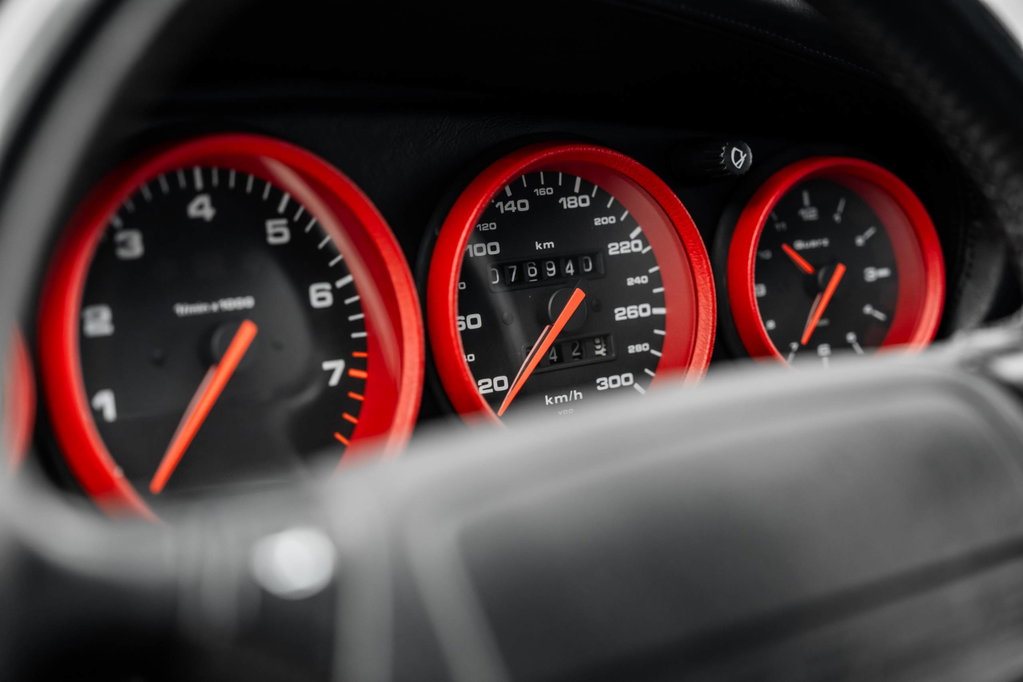 Porsche 964 Carrera 4