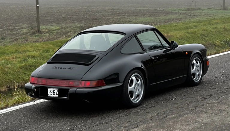 Porsche 964 Carrera RS