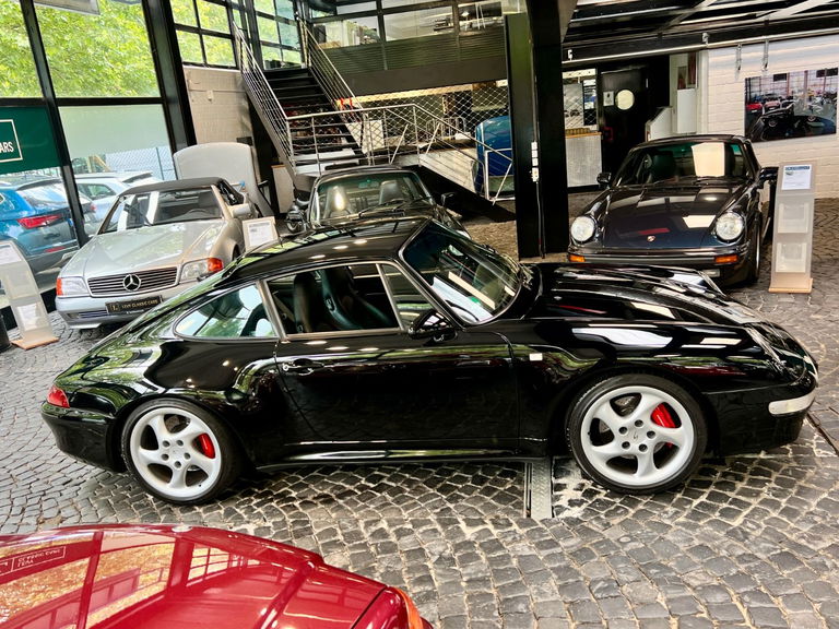 Porsche 993 Carrera 4S