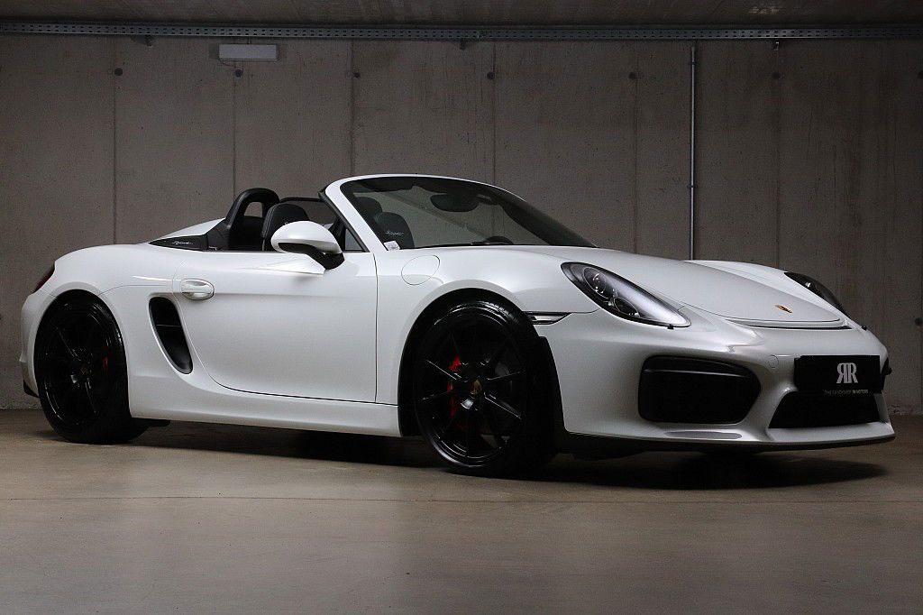dimmoire Crush x PO【White】 Porsche 981 Cayman GT4 2016 - elferspot.com - Marketplace