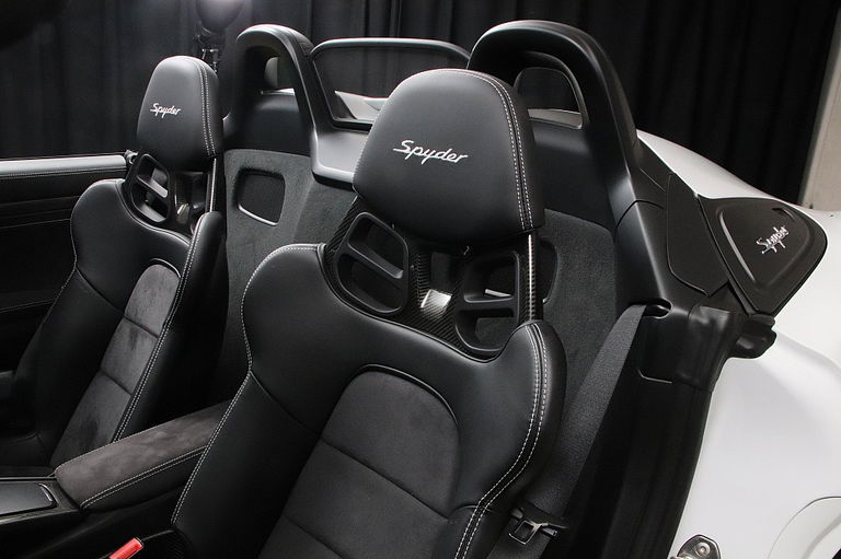 Porsche 981 Boxster Spyder