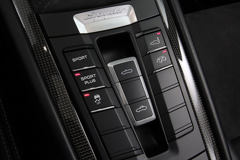 Porsche 981 Boxster Spyder