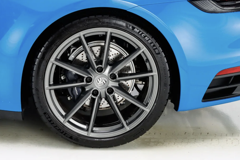 Porsche 992 Carrera T