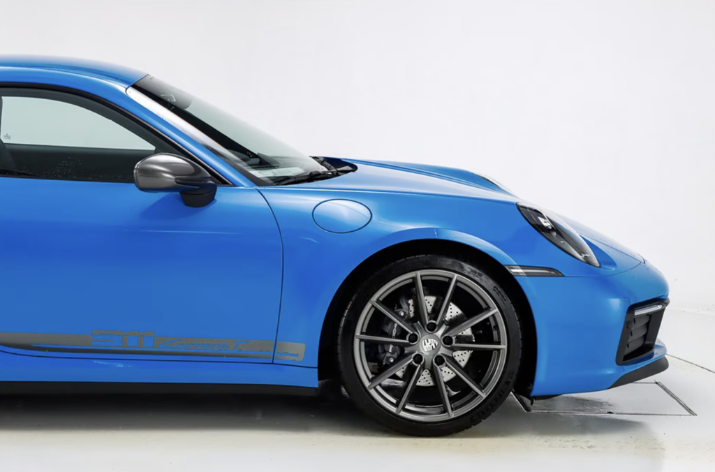 Porsche 992 Carrera T