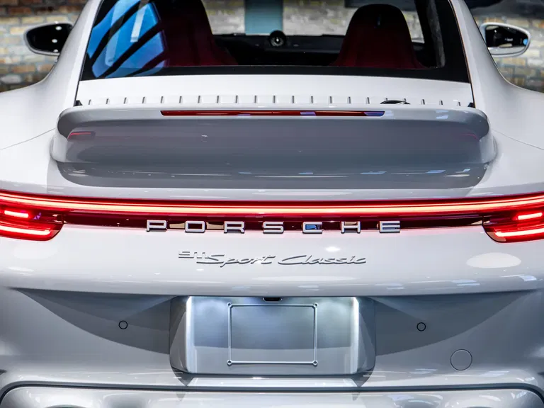 Porsche 992 Sport Classic