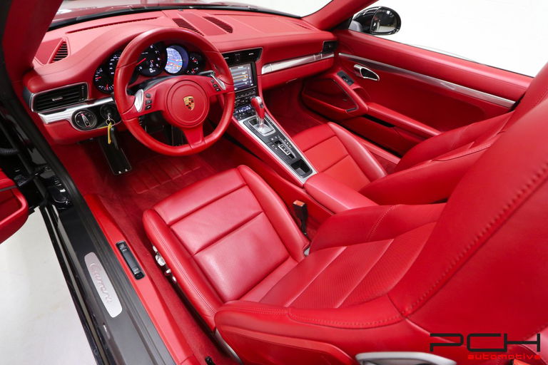 Porsche 991 Carrera