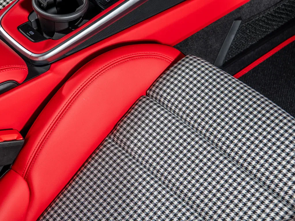 Porsche 992 Sport Classic