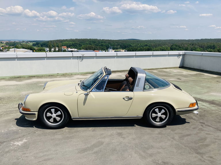 Porsche 911 S (F-Modell)