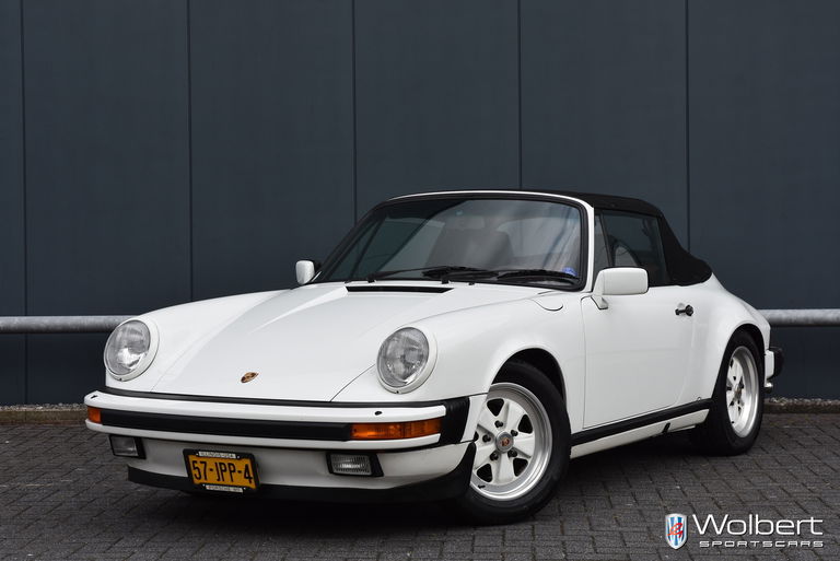 Porsche 911 Carrera 3.2 