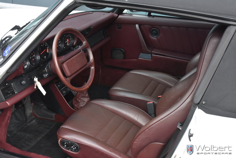 Porsche 911 Carrera 3.2 (US)