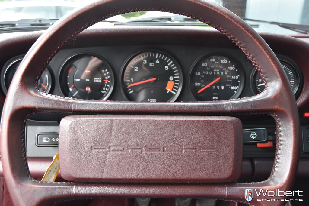 Porsche 911 Carrera 3.2 (US)