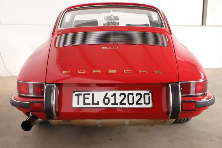 Porsche 911 T