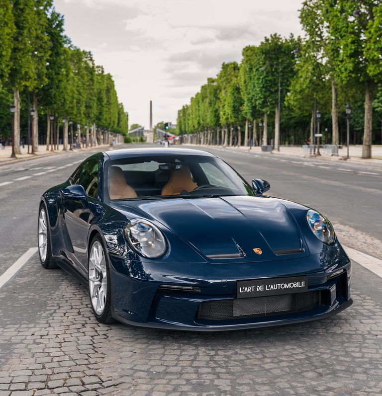 Porsche 992 GT3 Touring