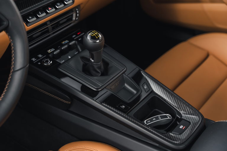 Porsche 992 GT3 Touring